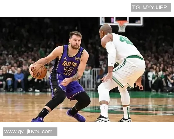 联盟控卫深度排名出炉雷霆湖人勇士位列前三篮网排名垫底引发热议