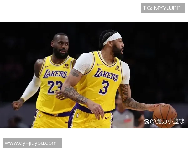 19岁前20场以上比赛表现统计詹姆斯领跑弗拉格紧随其后科比位列第三