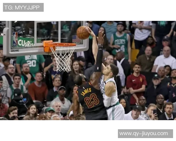 米兰庆祝范巴斯滕61岁生日回顾其辉煌生涯数据与成就